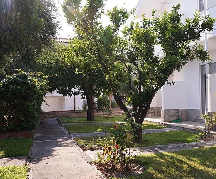 Three Sisters House Villa Mola Kalyva Exterior photo
