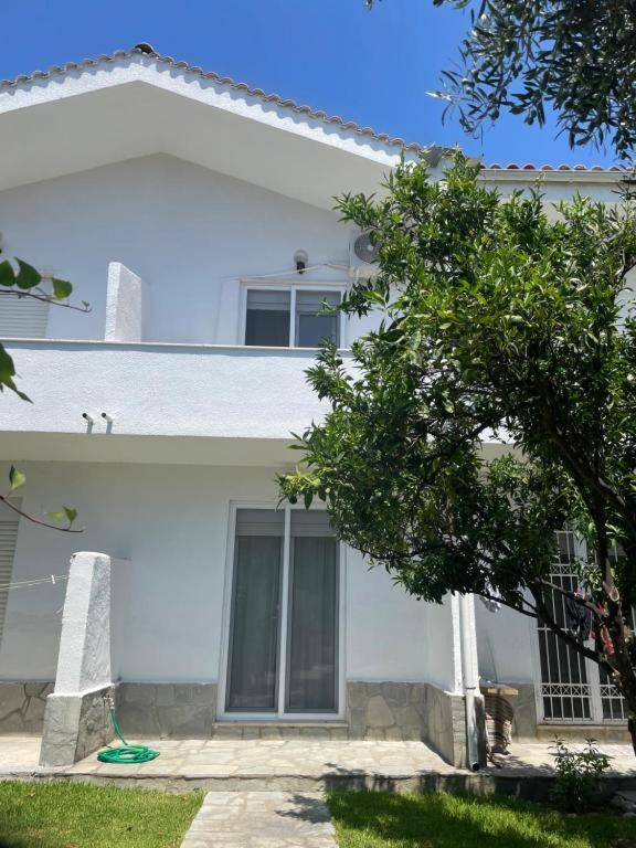 Three Sisters House Villa Mola Kalyva Exterior photo