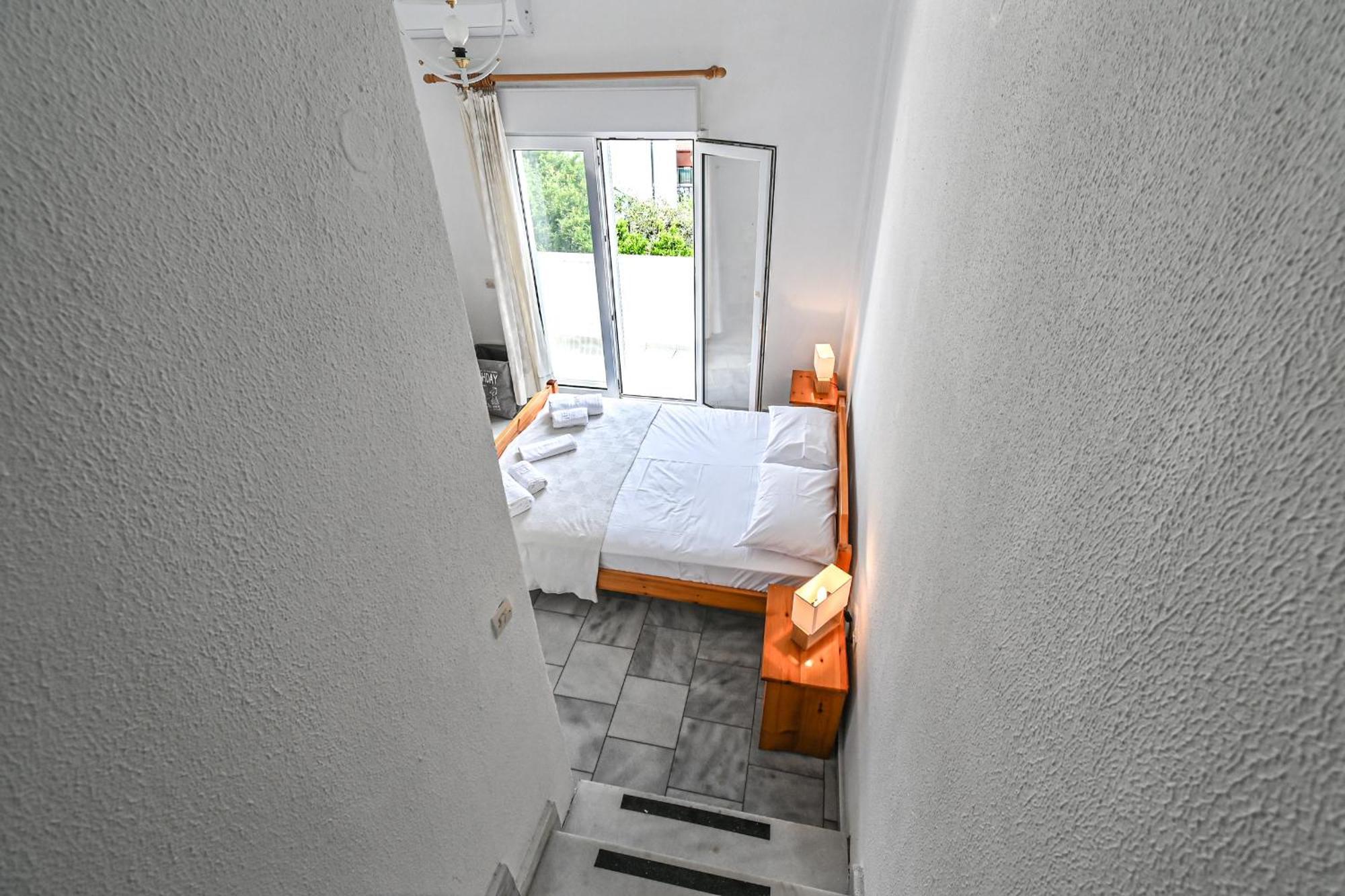 Three Sisters House Villa Mola Kalyva Exterior photo